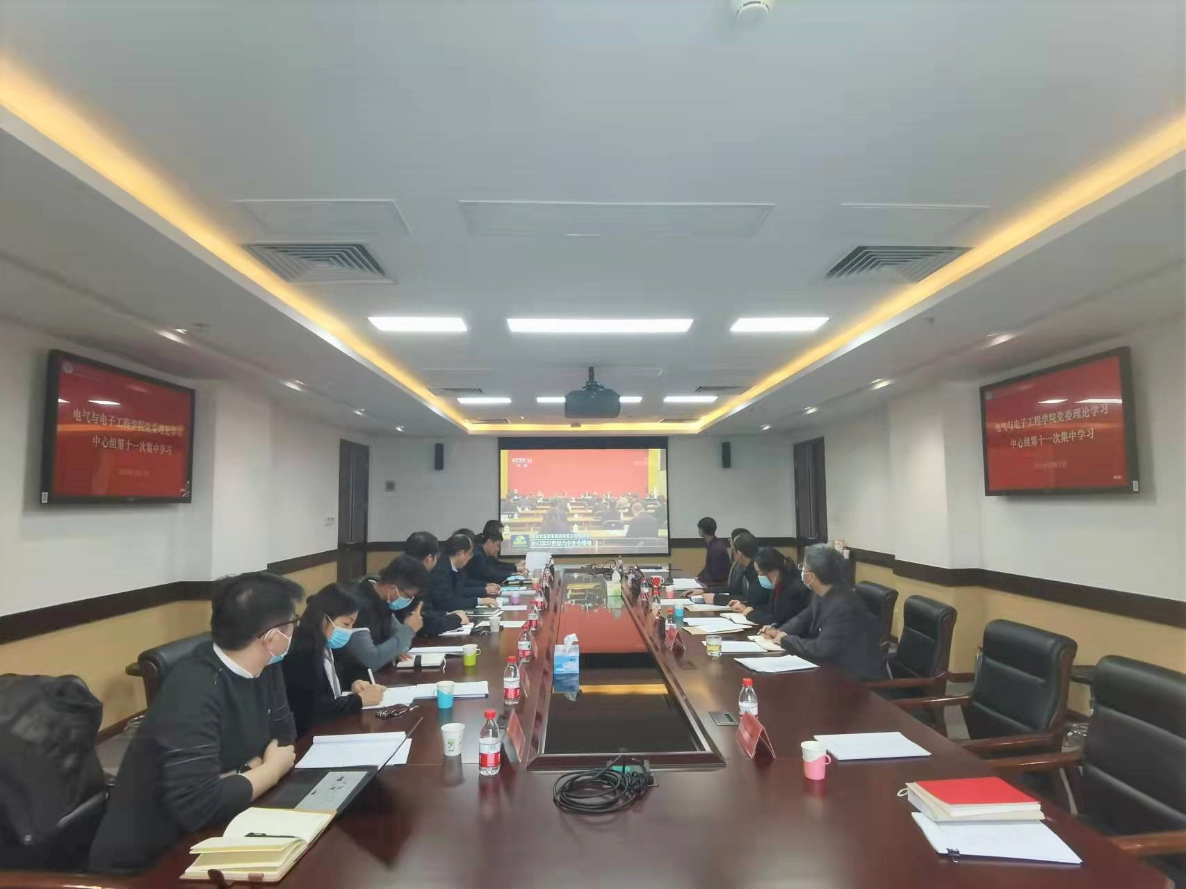 925589ee34cd40d9bcffd50418db2125.jpg 925589ee34cd40d9bcffd50418db2125.jpg